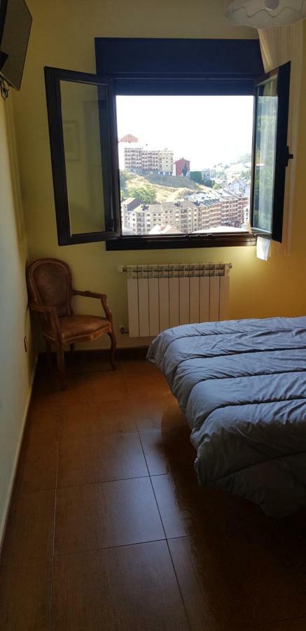 Hotel Ana Cangas De Narcea Esterno foto